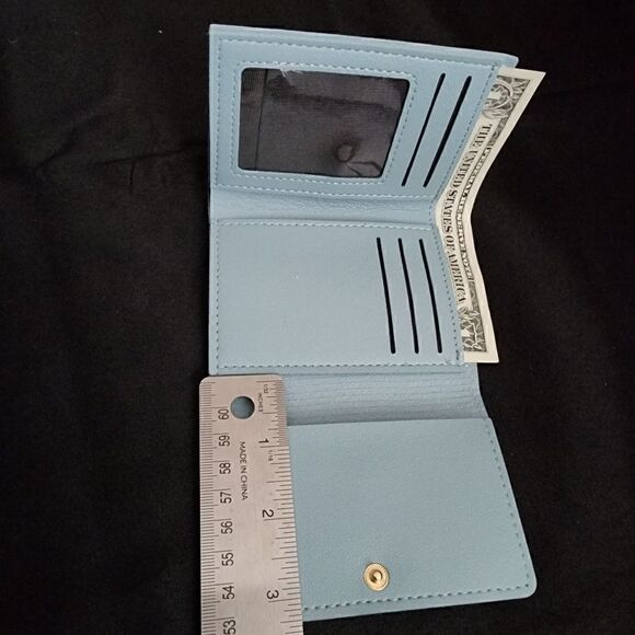 Tri Fold Bunny Design Faux Leather Wallet - Picture 6 of 9